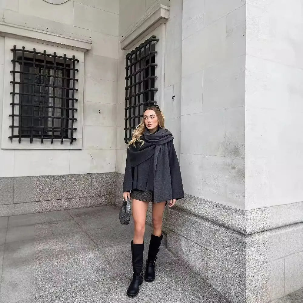 Übergroße Schaljacke