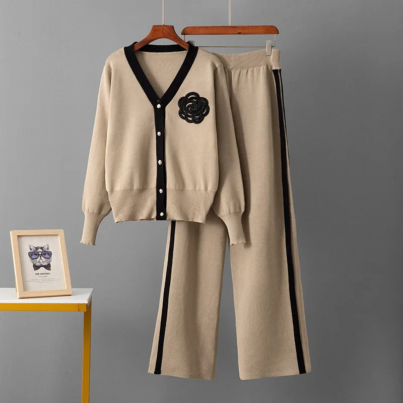 Elegantes Strick-Set Zweiteilig