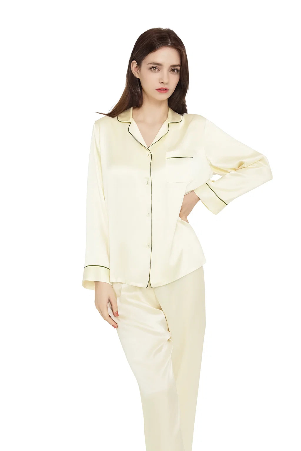 Luxuriöses Seiden-Pyjama-Set