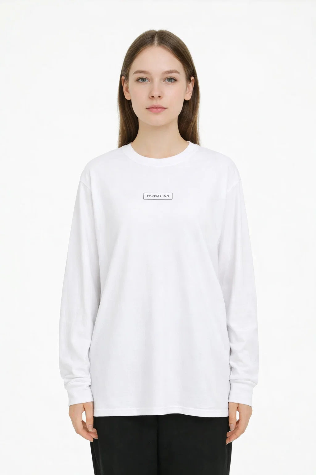 Minimalistisches Langarmshirt